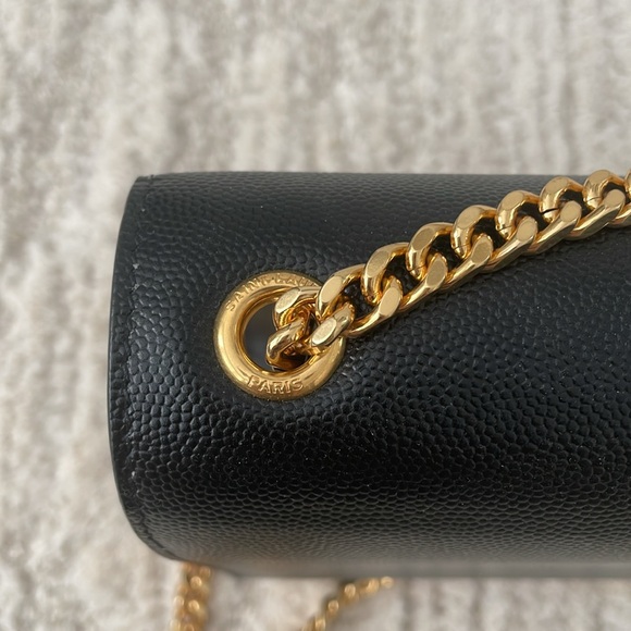 Saint Laurent Kate Medium Grain de Poudre Shoulder Bag - Picture 8 of 15